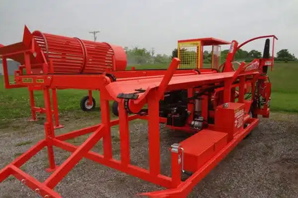 Blockbuster Model 22-20 Firewood Processor Blockbuster Model 22-20 Firewood Processor