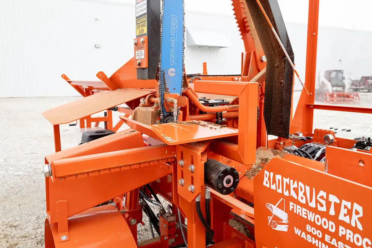 Blockbuster 14-12+ Processor with Attached Conveyor_CT-23 Blockbuster Firewood Processor 14-12 | Industrial Firewood Processor | Commercial Firewood Processor