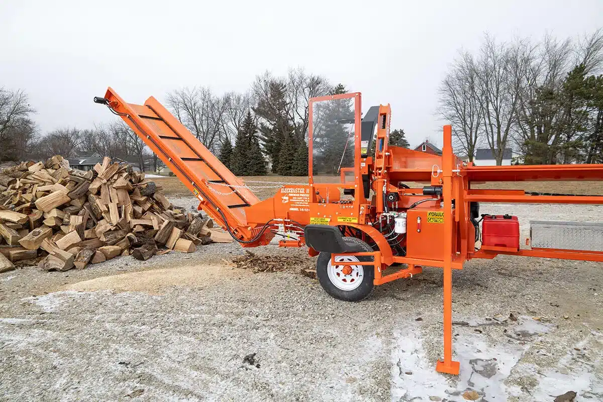 Blockbuster 14-12+ Processor with Attached Conveyor_CT-28 Blockbuster Firewood Processor 14-12 | Industrial Firewood Processor | Commercial Firewood Processor